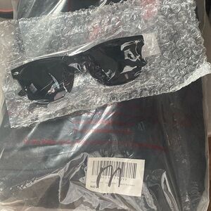 Unisex Men in black costume. Pockets on blazer & pants. Free shades w/purchase